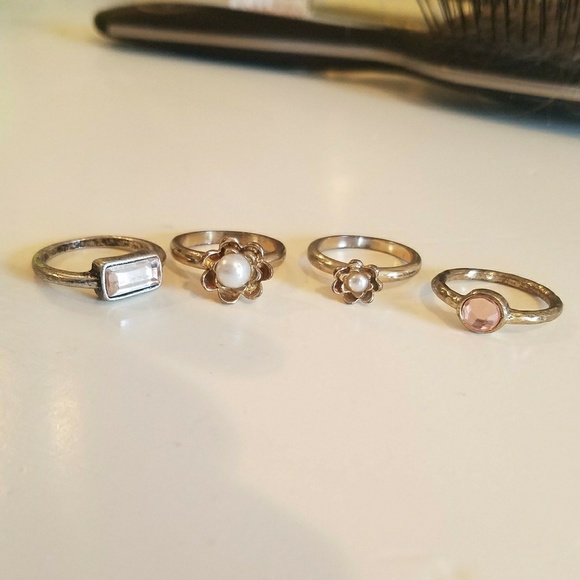 💍💍Set of 4 rings💍💍 - Picture 2 of 8